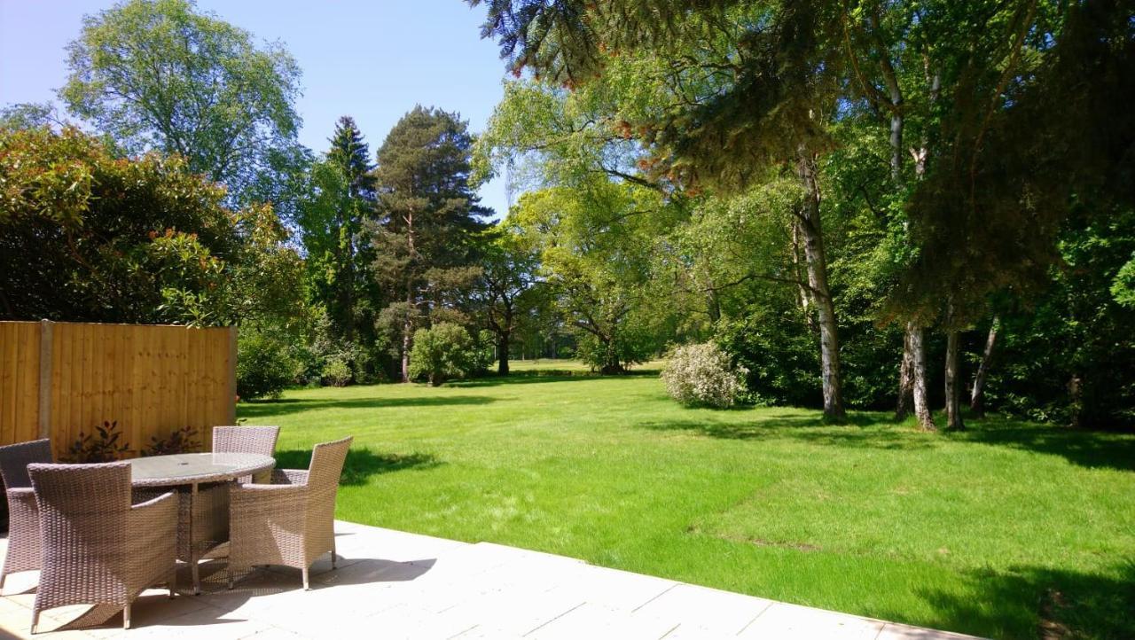 Spinney On The Green Woodhall Spa Esterno foto